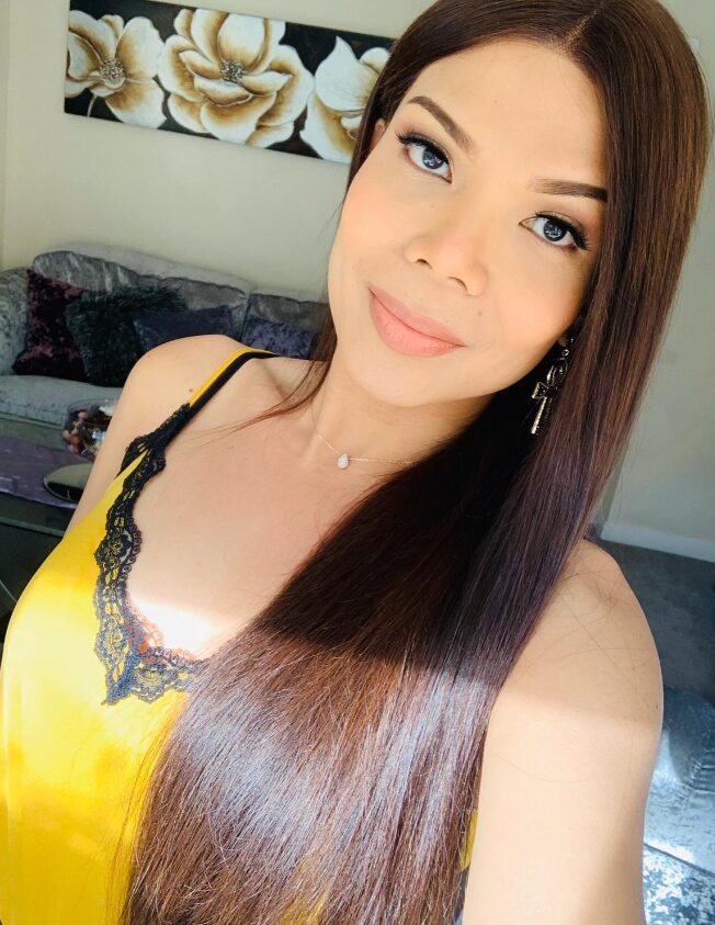 Thalia Kesenia 17