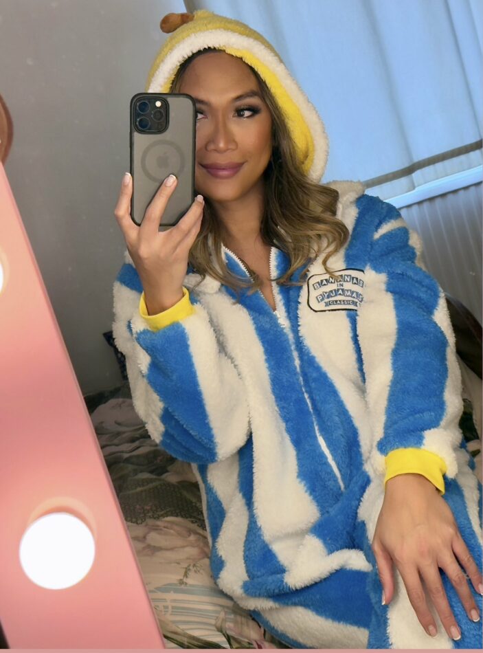 Mimi 52