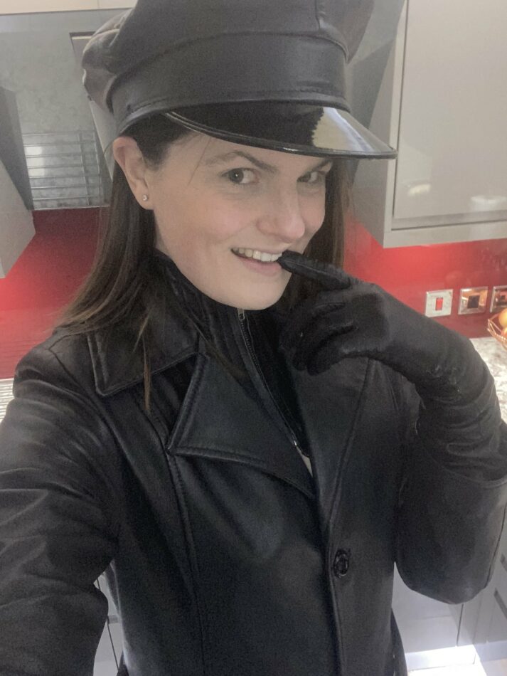 Kinky Leather 62