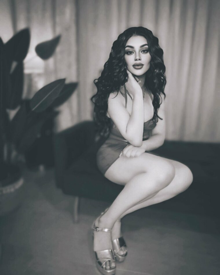 Janita 11