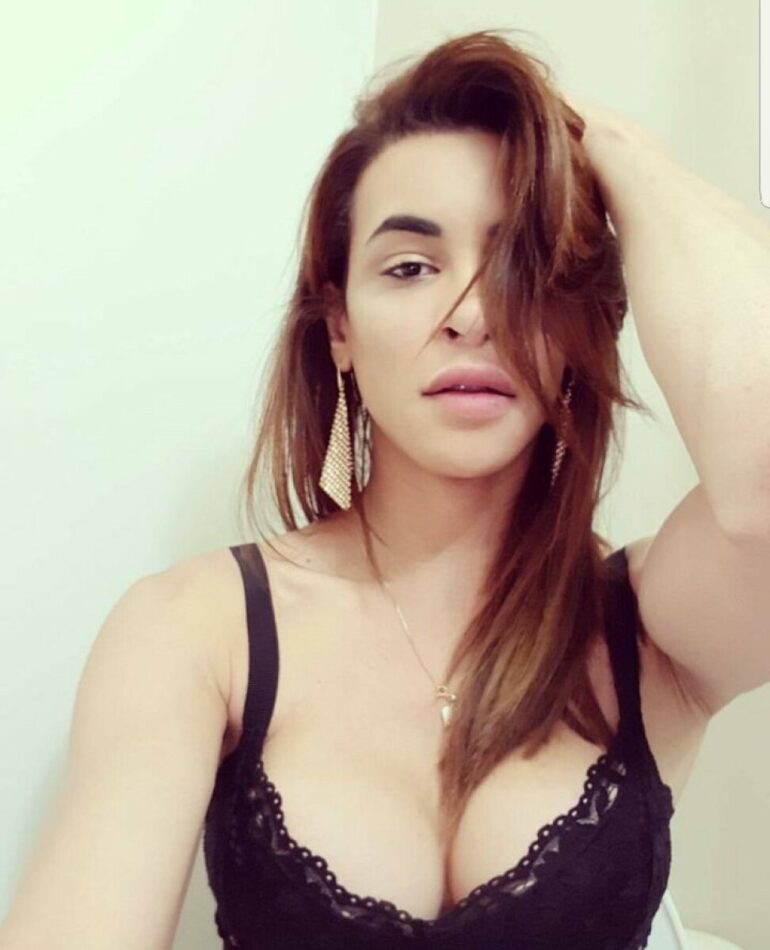 Carla Brasil 1