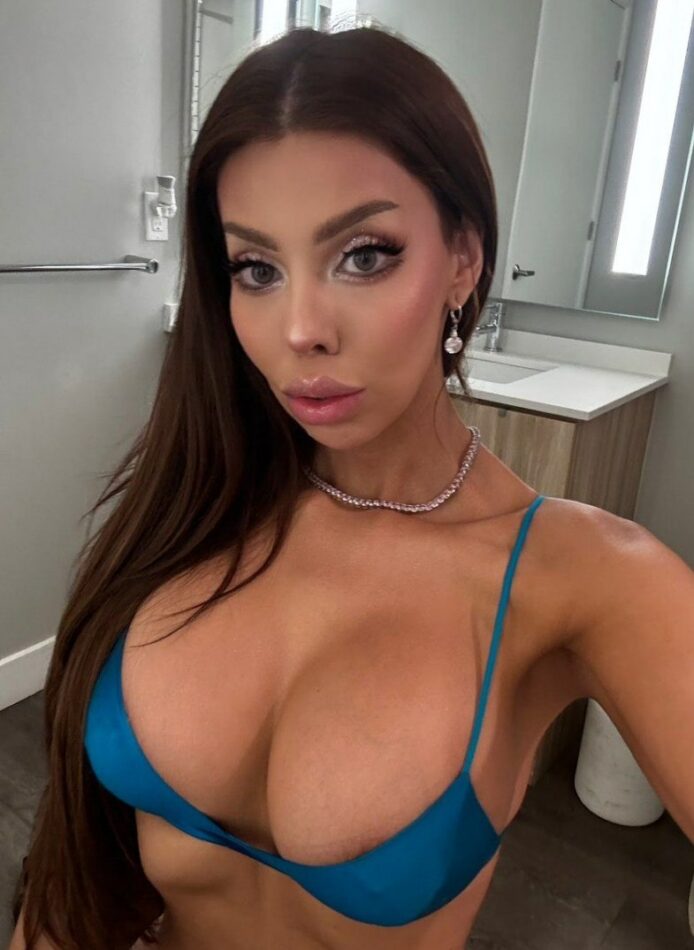 Ts Julie 2