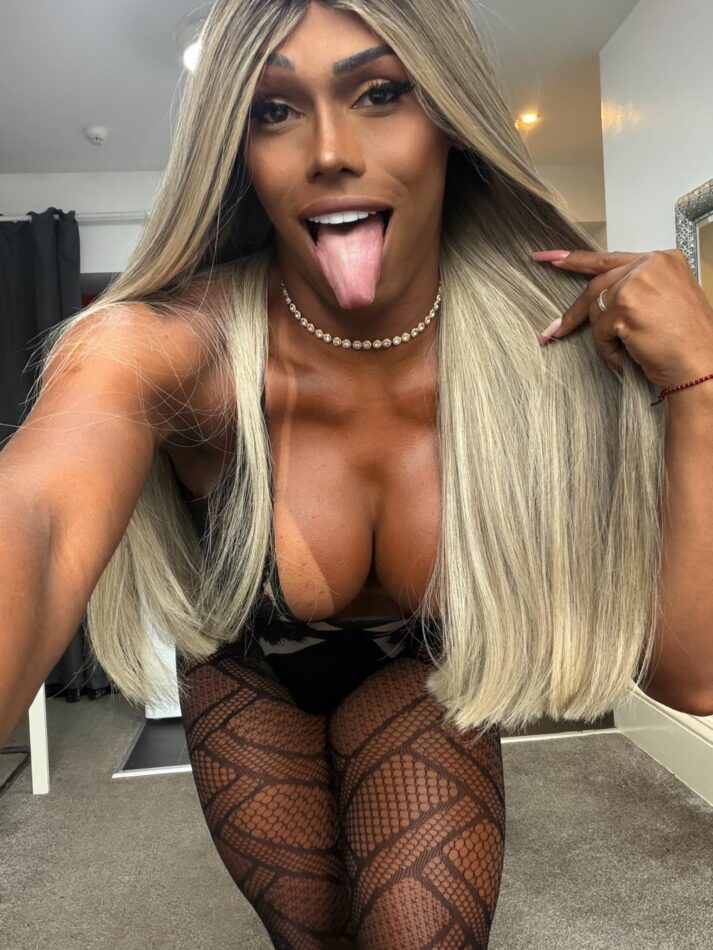 Antonella Mistress 5