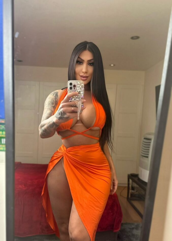 Leticia 12