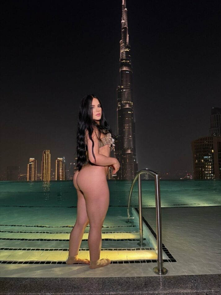 Lara Brazilian 5
