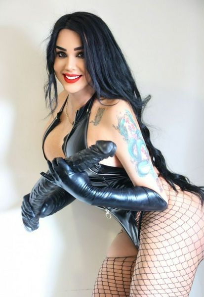 Bella 3