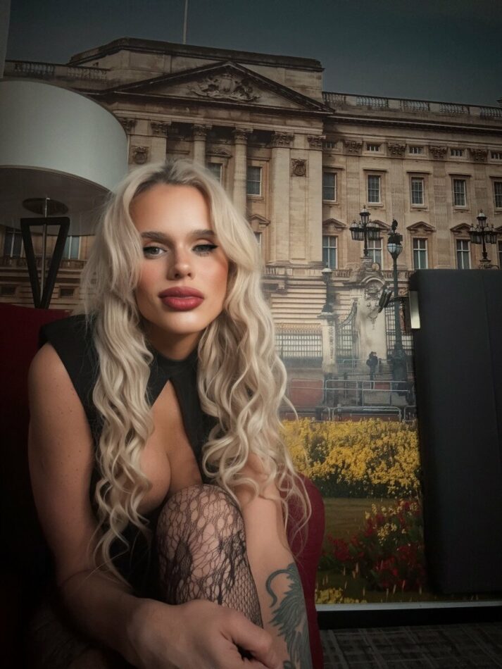 Melanie 3