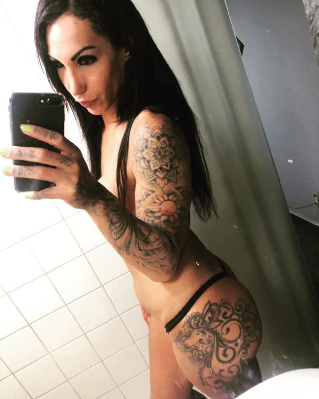 Bruna Marques 33