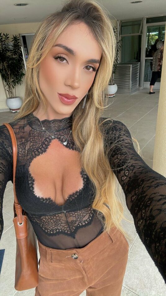 Carol Trentini 3