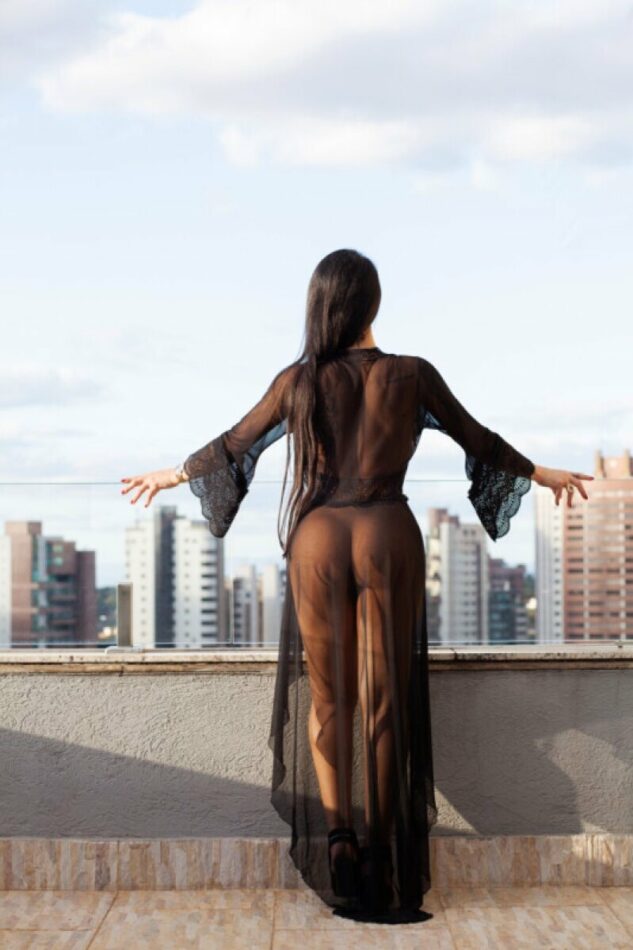 Camila Delatorre 3
