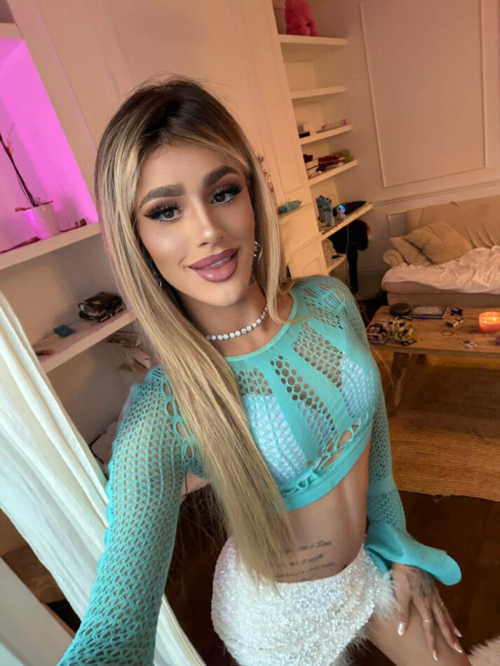 Sophia Hot 6