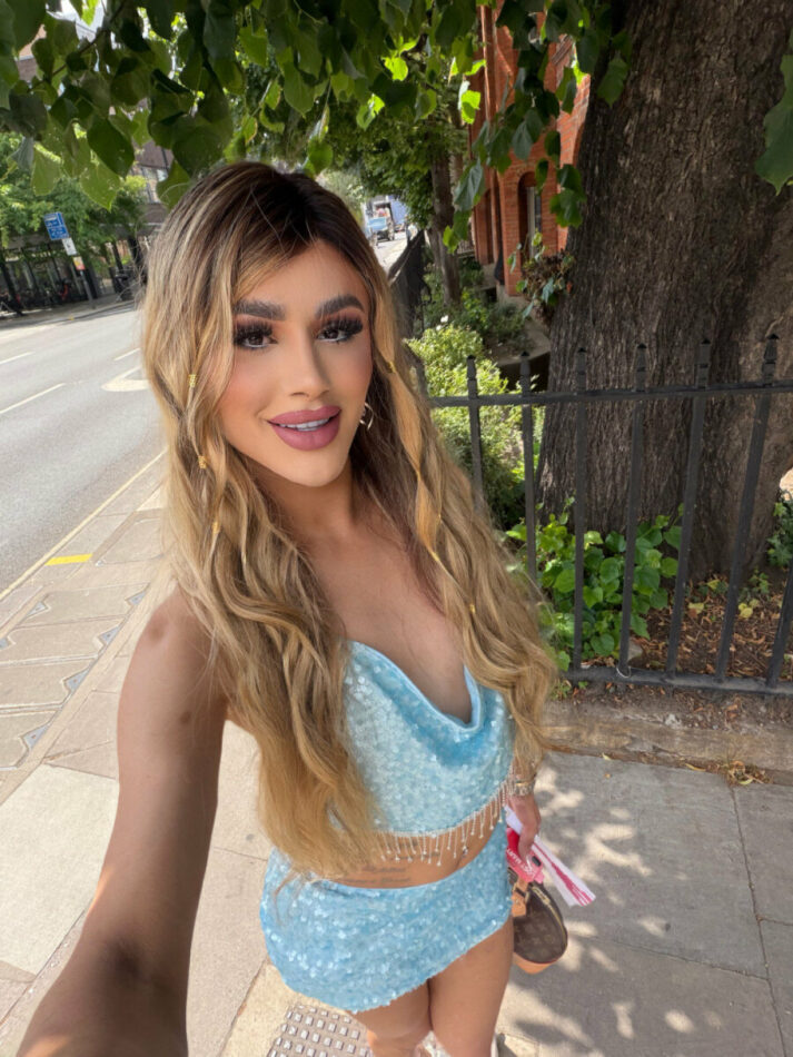 Sophia Hot 7