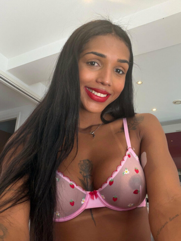 Moana Latina 14