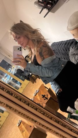 Ariana 14