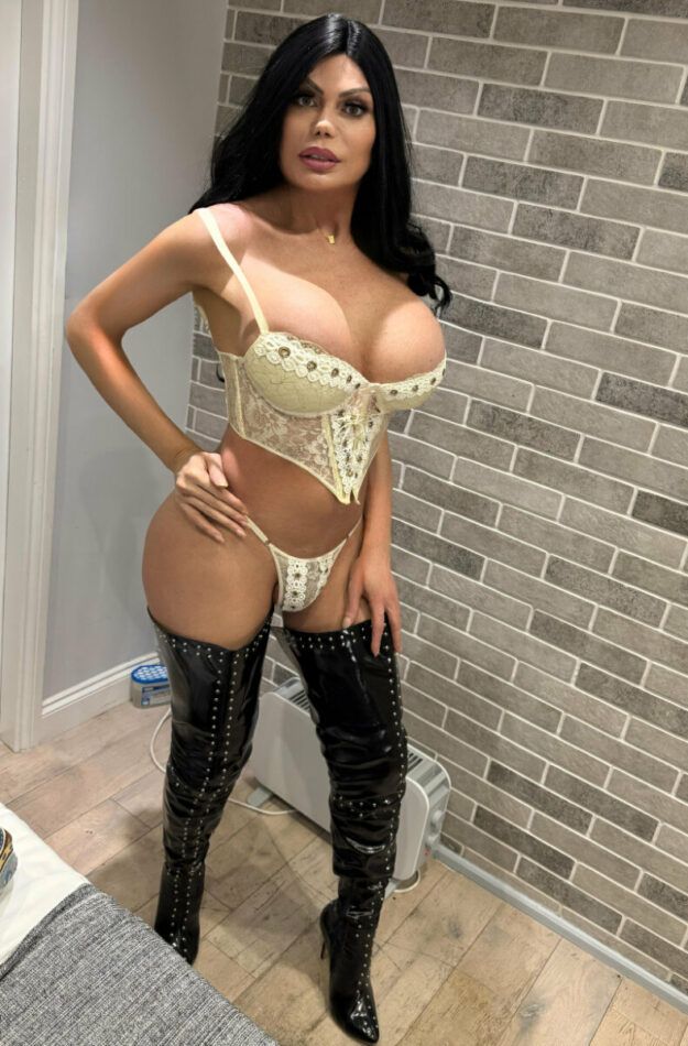 Alexia Dshamps 1
