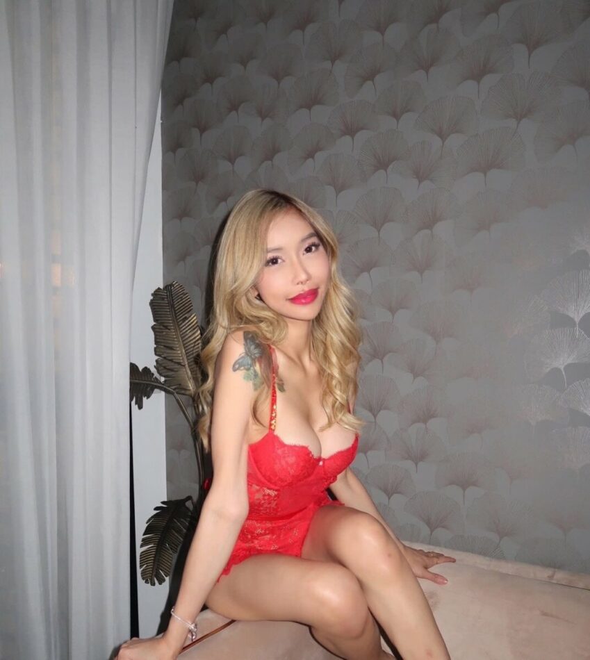 Asian Bottom 11