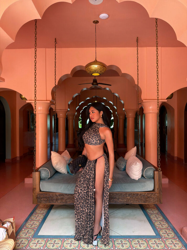 Filipina Valeria 8